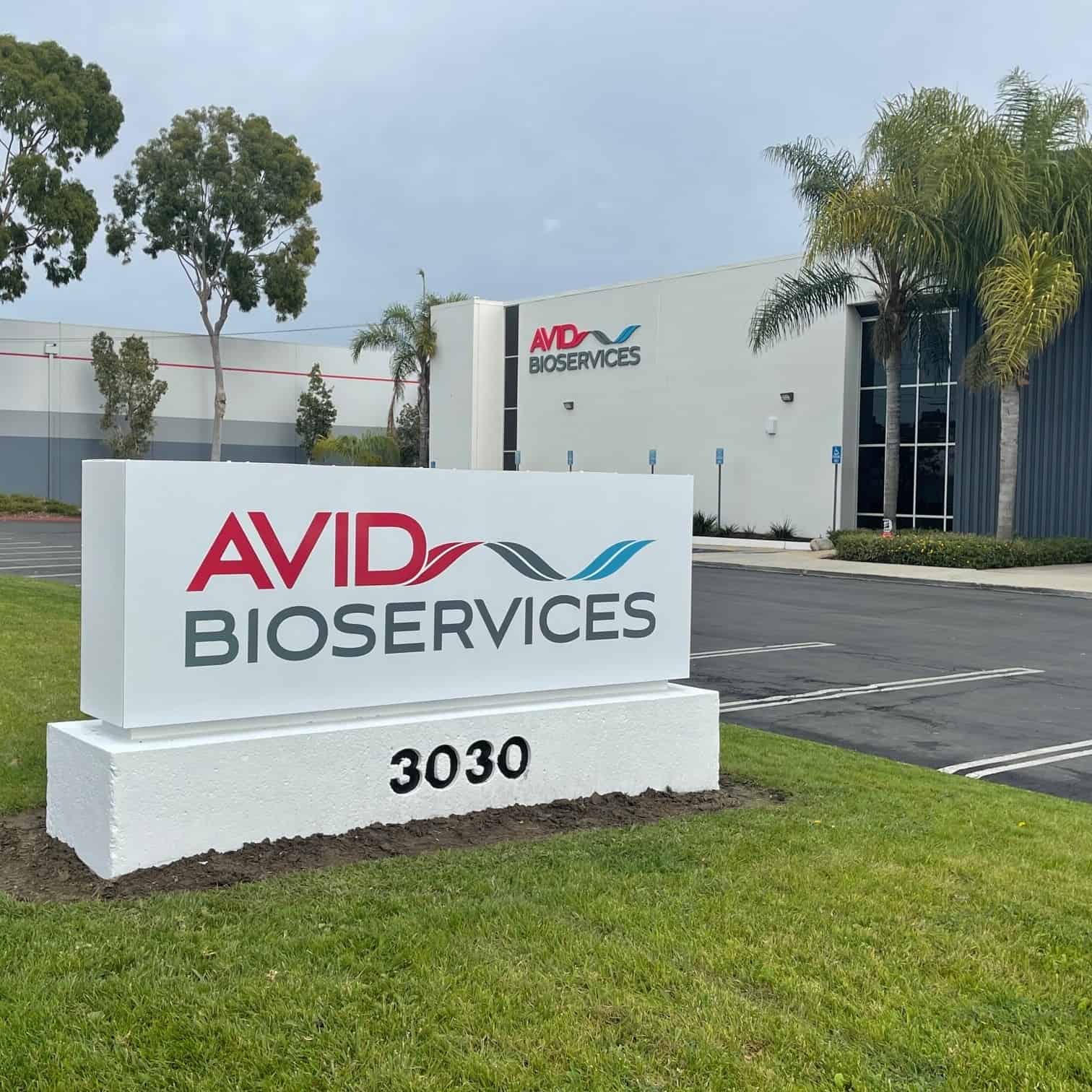 An external image of the Avid Bioservices viral vector manufacturing facility in California, USA